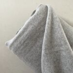 0,5 m Bio Baumwollfleece 280 g grau meliert Meterware